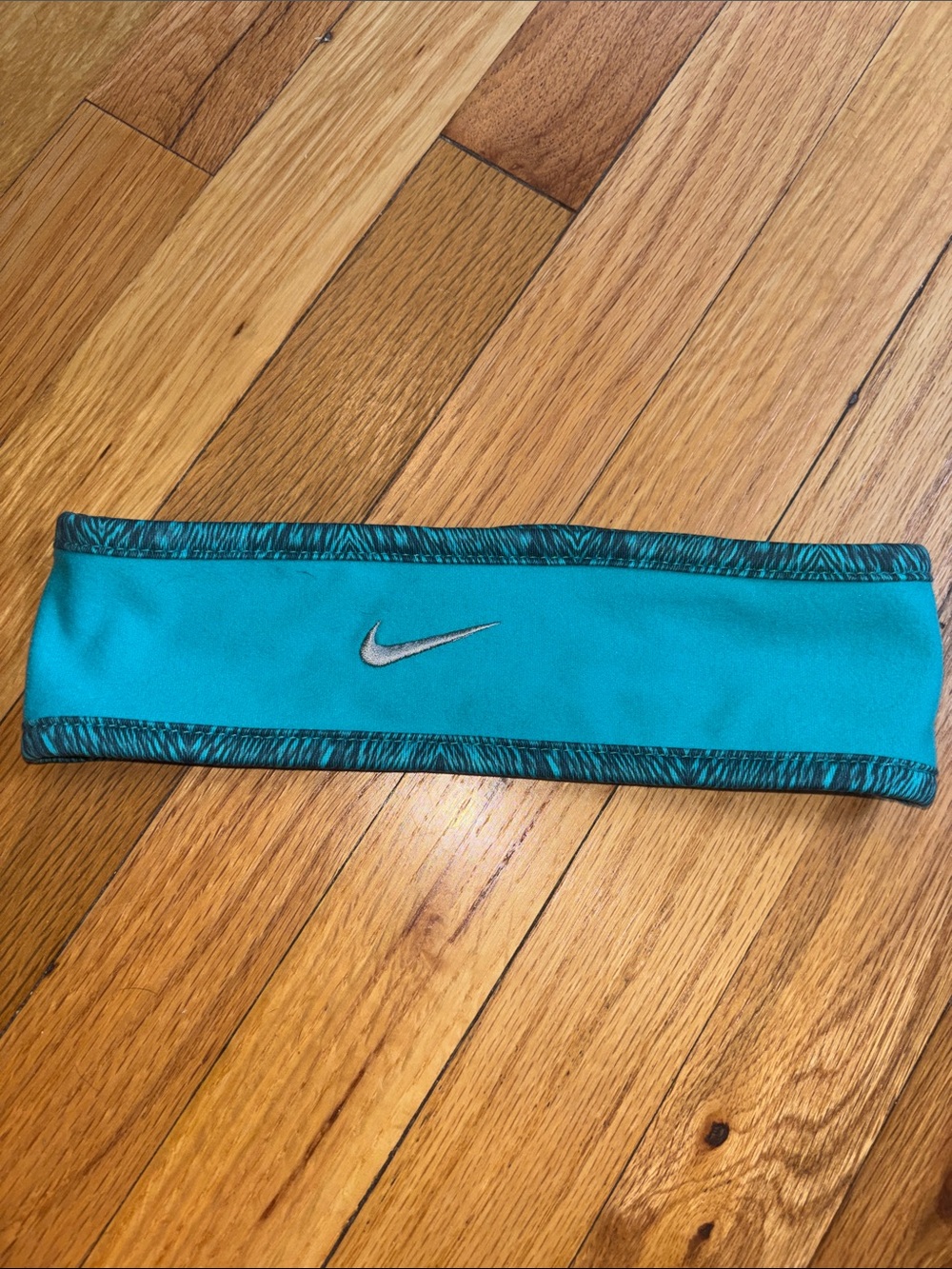 Nike Teal REVERSIBLE Performance Outdoor Headband with Gray Swoosh
